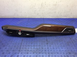 2017-2019 Genesis G90 Center Air Vent and Analog Clock Assembly with Wood Grain Trim - Front (Used OEM)