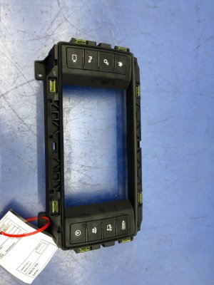 2017-2018 Jaguar F-Pace Radio Control Panel (Used OEM)