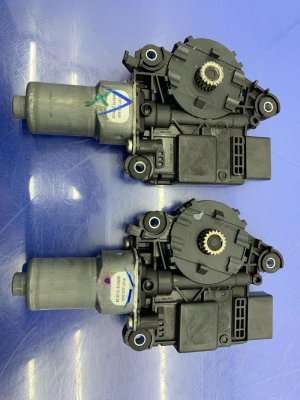 2019-2025 Honda Passport Power Sunroof Actuator Motor Set (Used OEM)
