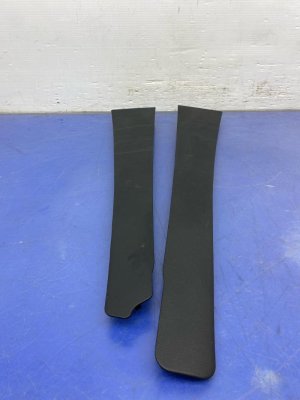 2022-2025 Genesis GV70 Black Center Console Trim Cover Set - Front (Used OEM)