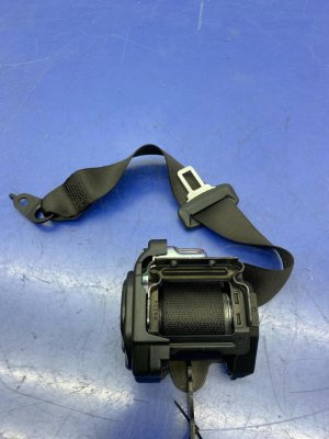 2018-2023 BMW M5 Seat Belt Tensioner Assembly - Rear (Used OEM)