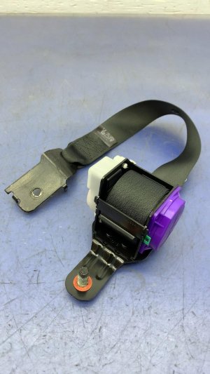 2017-2020 Kia Cadenza Black Seat Belt Assembly - Rear, Right (Passenger) (Used OEM)