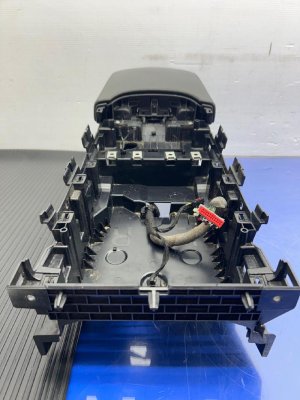 2010-2019 Jaguar XJ Ebony (Black) Front Overhead Center Console Dome Light Lamp (Used OEM)