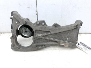 2014-2024 Maserati Ghibli Transmission Gearbox Mount Bracket (Used OEM)