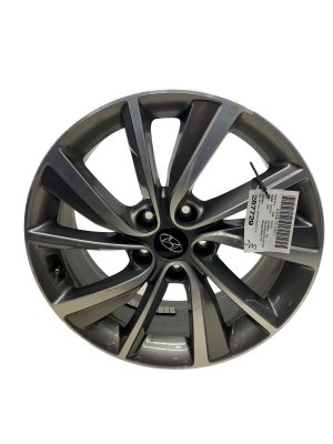 2019-2020 Hyundai Santa Fe 18x7.5 Machined Charcoal Alloy Wheel (Used OEM)