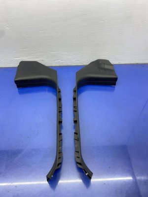 2012-2015 Mercedes-Benz ML350 Black Cowl Trim Sill Scuff Plate Set - Front (Used OEM)