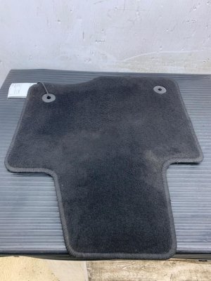 2018-2021 Lincoln Navigator Black Front and Rear Carpet Floor Mat Set (Used OEM)
