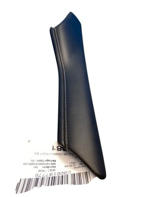 2021-2024 GMC Yukon XL Jet Black Center Floor Console Upper Trim Panel (Used OEM)