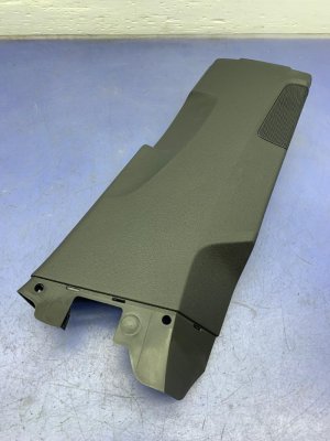 2019-2025 Audi Q8 Black Lower B-Pillar Trim Panel (Used OEM)