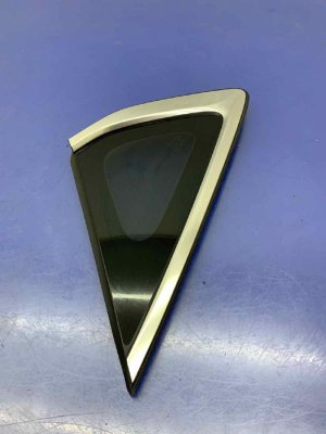 2017-2020 Genesis G80 Quarter Glass with Chrome Trim - Rear, Right (Passenger) (Used OEM)