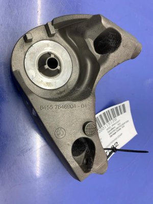 2020-2025 BMW M8 A/C Compressor Bracket (Used OEM)