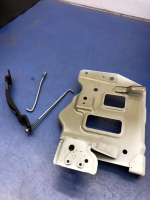 2019-2025 Acura RDX Battery Tray (Used OEM)
