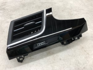 2017-2019 Audi Q7 Black Dashboard Outer A/C Air Vent Grille - Front (Used OEM)