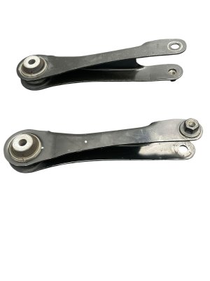 2024-2025 Lincoln Nautilus Lower Suspension Control Arm Set - Rear, Right (Passenger) (Used OEM)