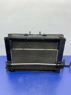 2012-2018 BMW 650i Radiator and Cooling Fan Assembly - Front (Used OEM)