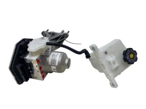 2023-2024 Cadillac LYRIQ Electric Brake Booster and ABS Pump Module Assembly (Used OEM)