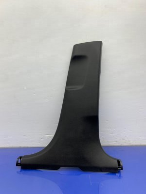 2022-2023 Hyundai Santa Cruz Black Lower B-Pillar Trim Cover Panel (Used OEM)