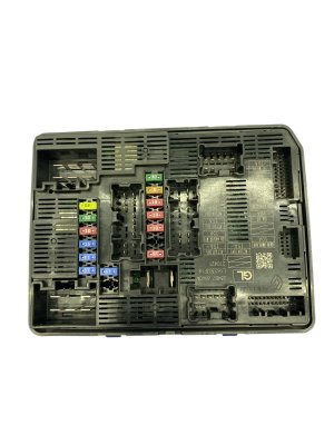 2022-2025 Mitsubishi Outlander Engine Fuse Relay Junction Box (Used OEM)
