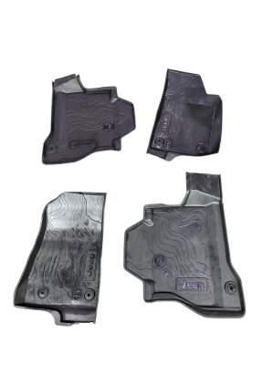 2020-2026 Jeep Gladiator Black Front and Rear Rubber Floor Mat Set (Used OEM)