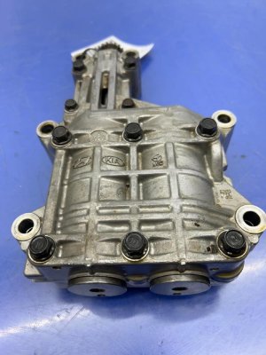 2020-2025 Hyundai Sonata Engine Oil Pump Balancer Shaft Assembly (Used OEM)