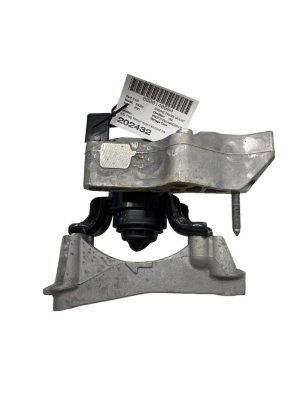 2018-2022 Lexus RX350L Engine Mount Support Bracket - Front (Used OEM)