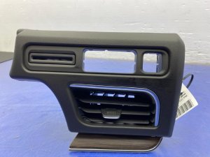 2021-2024 GMC Yukon XL Black Dashboard Air Conditioning Vent Grille with Bezel (Used OEM)