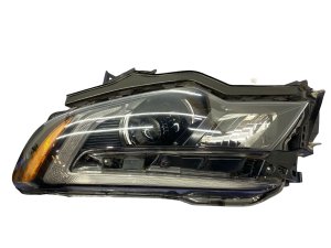 2017-2020 Honda Ridgeline Halogen Headlight Assembly - Front, Left (Driver) (Used OEM)
