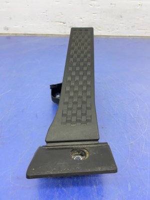 2021-2025 Genesis G80 Accelerator Pedal Assembly (Used OEM)