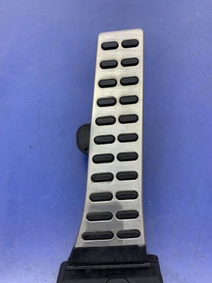 2020-2022 Kia Telluride Accelerator Pedal Assembly (Used OEM)
