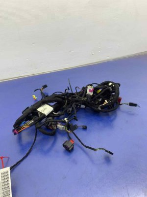 2013-2017 Audi S8 Dashboard Instrument Panel Wiring Harness without HUD - Front (Used OEM)
