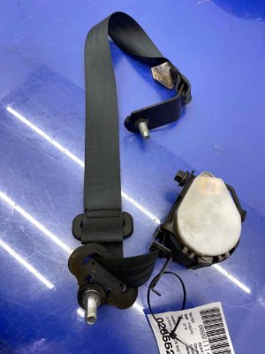 2019-2022 Honda Passport Second Row Seat Belt Assembly - Rear (Used OEM)