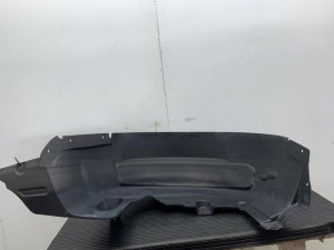 2013-2016 Mercedes-Benz GL550 Wheel House Liner Guard - Rear (Used OEM)