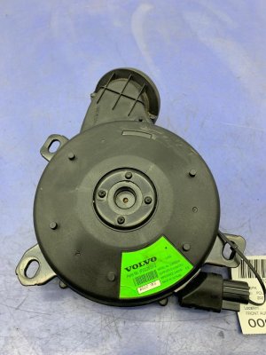 2017-2022 Volvo XC40 Audio Subwoofer Speaker - Front (Used OEM)