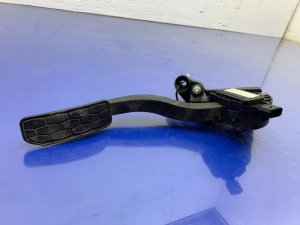 2017-2020 Jaguar F-Pace Accelerator Pedal Assembly (Used OEM)