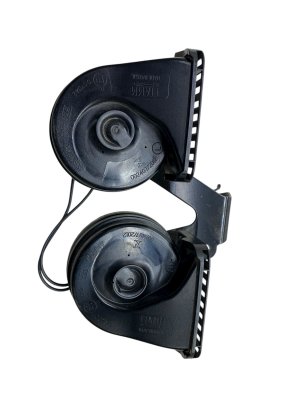 2023-2025 Cadillac LYRIQ High and Low Tone Horn Set (Used OEM)