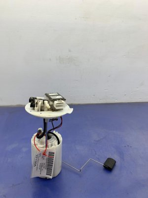 2019-2020 Hyundai Santa Fe Tank Mounted Fuel Pump Assembly (Used OEM)