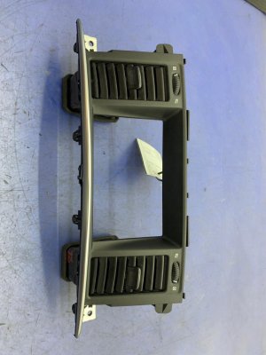 2011-2013 INFINITI QX56 Black Center Dash Trim with Air Vents - Front (Used OEM)
