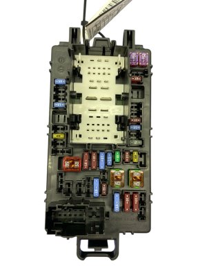 2021-2024 Chevrolet Silverado 1500 Interior Cabin Fuse Box (Used OEM)