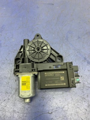2018-2023 Volvo XC60 Door Window Motor - Rear, Left (Driver) (Used OEM)