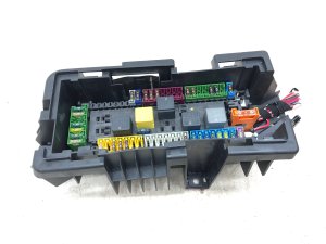 2012-2015 Mercedes-Benz ML350 Interior Cabin Junction Block Fuse Box - Rear (Used OEM)
