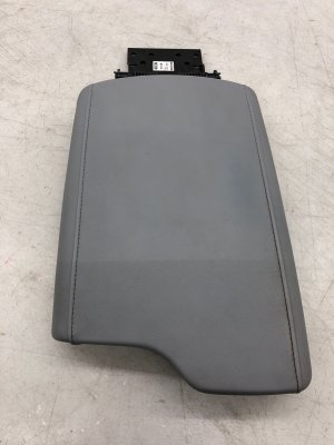 2020-2022 Hyundai Palisade Gray Center Console Armrest Lid - Front (Used OEM)