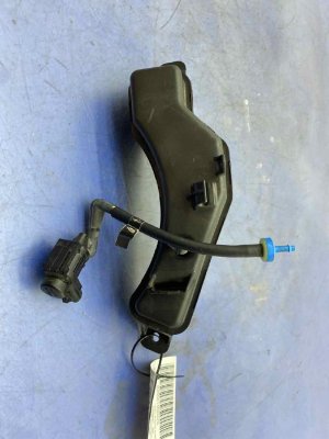 2018-2021 Lincoln Navigator Engine Vacuum Valve Reservoir Tank (Used OEM)