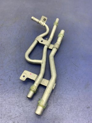 2020-2024 Lincoln Aviator Engine Heater Hose Assembly (Used OEM)