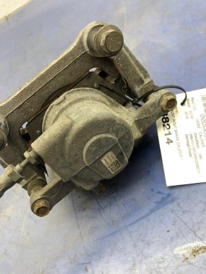 2017-2022 Volvo S90 Disc Brake Caliper - Front, Right (Passenger) (Used OEM)
