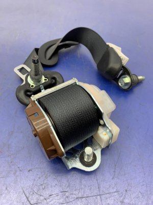 2014-2020 INFINITI QX60 Charcoal (Black) 3rd Row Seat Belt Assembly - Rear, Right (Passenger) (Used OEM)