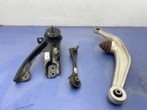 2018-2026 Honda Odyssey Control Arm Set - Rear, Right (Passenger) (Used OEM)