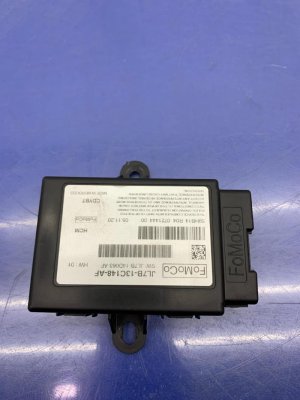 2018-2021 Lincoln Navigator Headlamp Leveling Control Module (Used OEM)