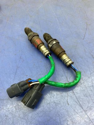 2013-2016 Lexus LS600h Upstream Oxygen Sensor Set - Front (Used OEM)