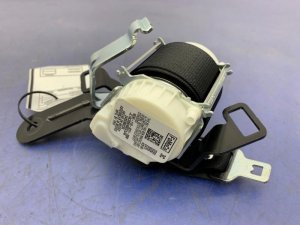 2018-2021 Lincoln Navigator Ebony (Black) 3rd Row Center Seat Belt Assembly - Rear, Left (Driver) (Used OEM)
