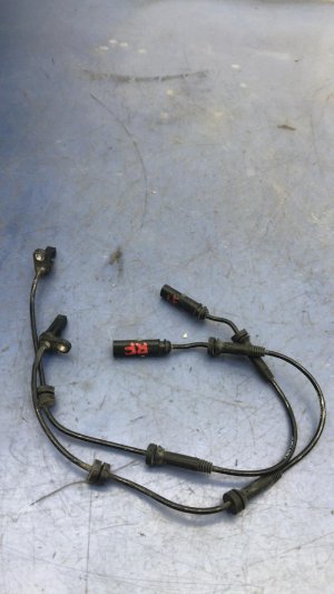 2014-2021 BMW 428i DSC Pulse Generator Speed Sensor Pair - Front (Used OEM)